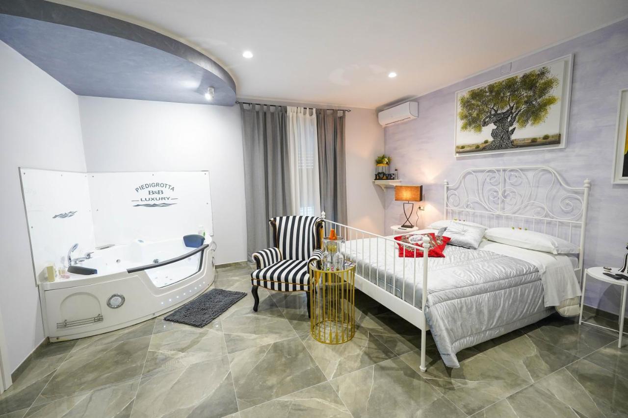 Piedigrotta Magique Luxury Bed and Breakfast Pizzo  Buitenkant foto