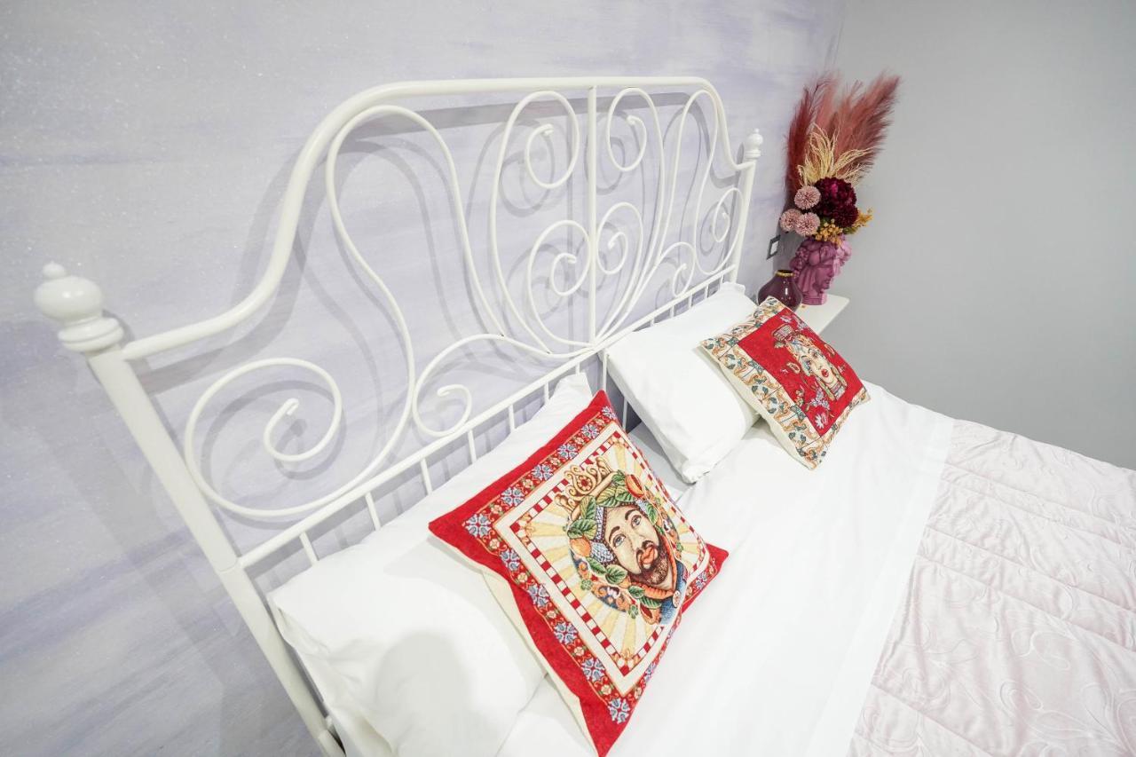Piedigrotta Magique Luxury Bed and Breakfast Pizzo  Buitenkant foto