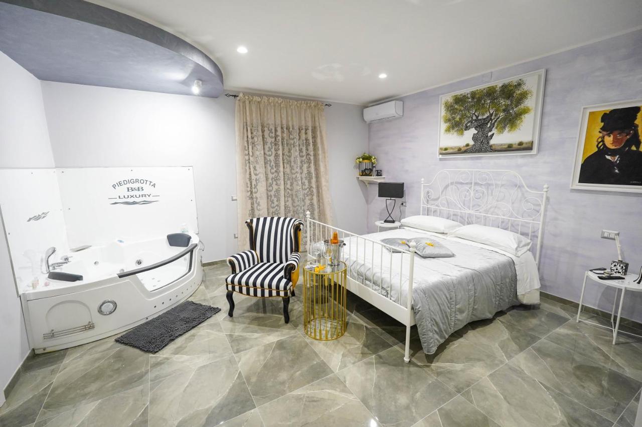 Piedigrotta Magique Luxury Bed and Breakfast Pizzo  Buitenkant foto